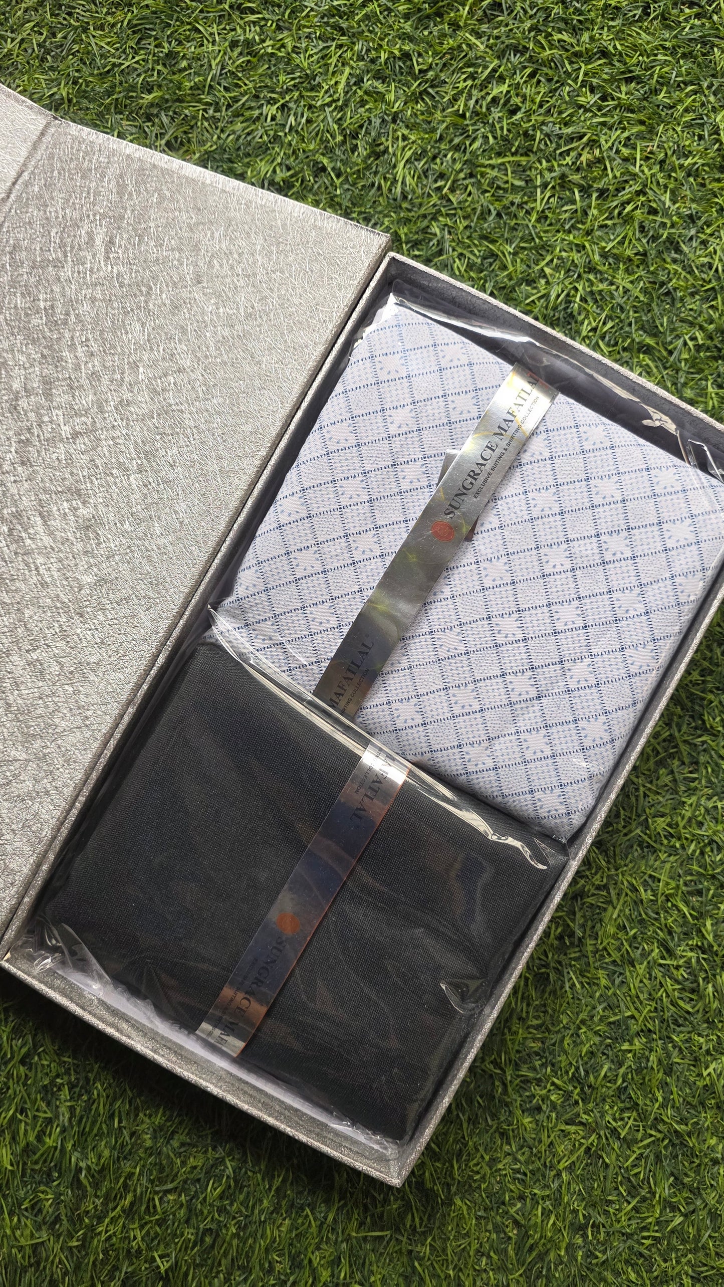 Sungrace Mafatlal Premium Gift Pack of Unstitched Shirt & Trouser Fabrics