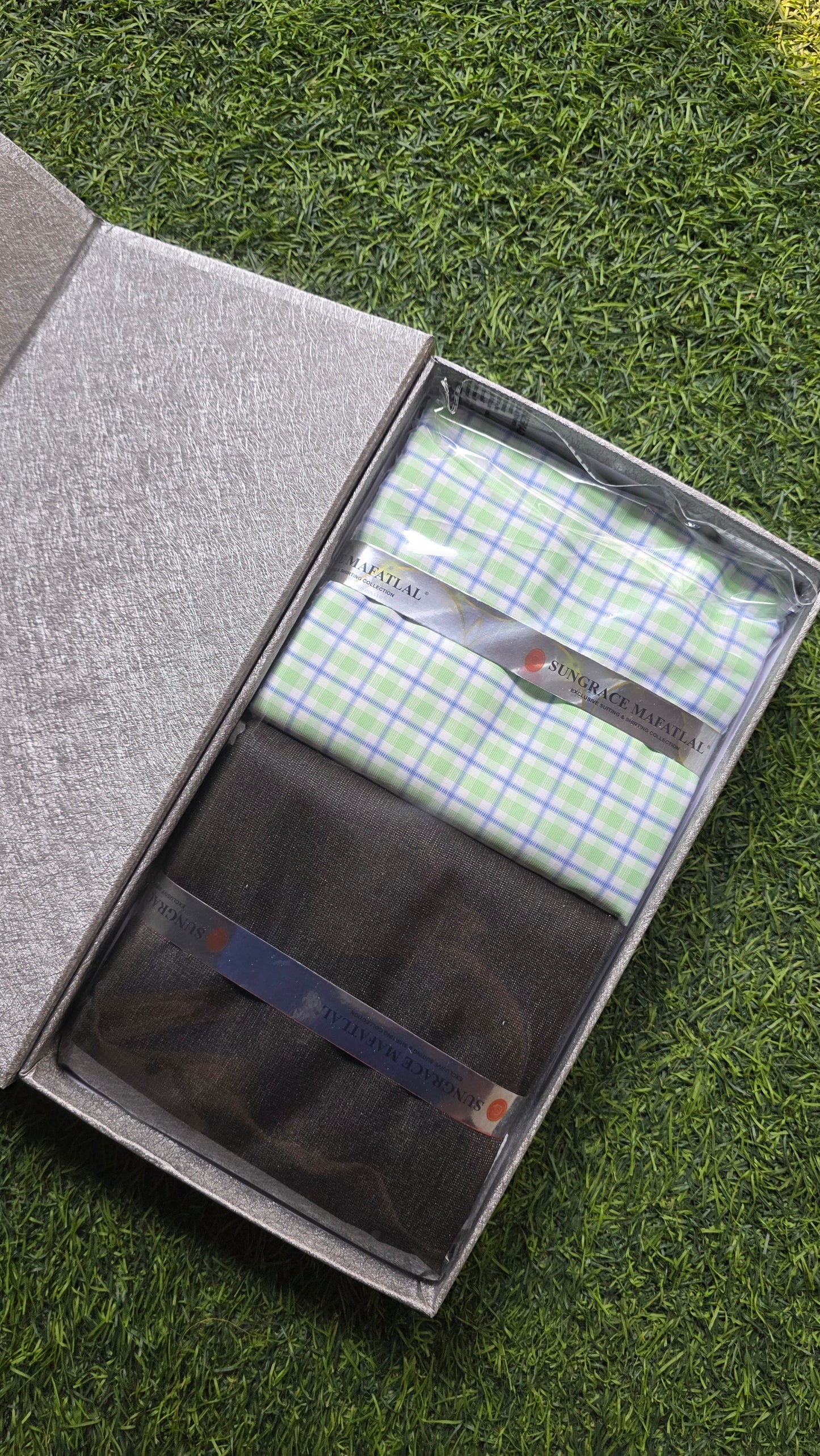 Sungrace Mafatlal Premium Gift Pack of Unstitched Shirt & Trouser Fabrics