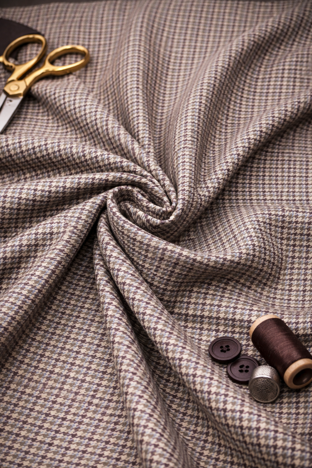 Geofferey Hammonds Houndstooth Check Unstitched 100% Pure Wool Tweed Fabric (Brown)